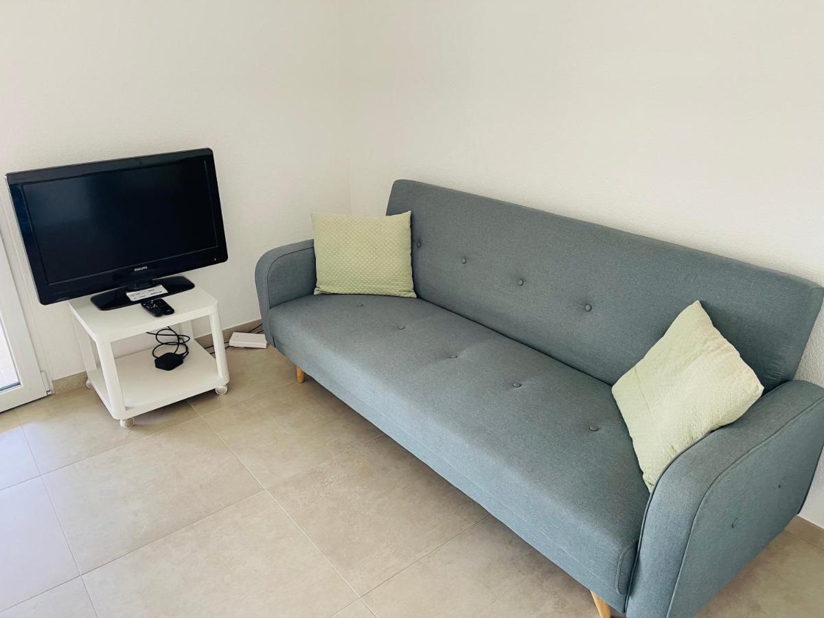 Central Apartment , Free Parking Locarno Eksteriør billede